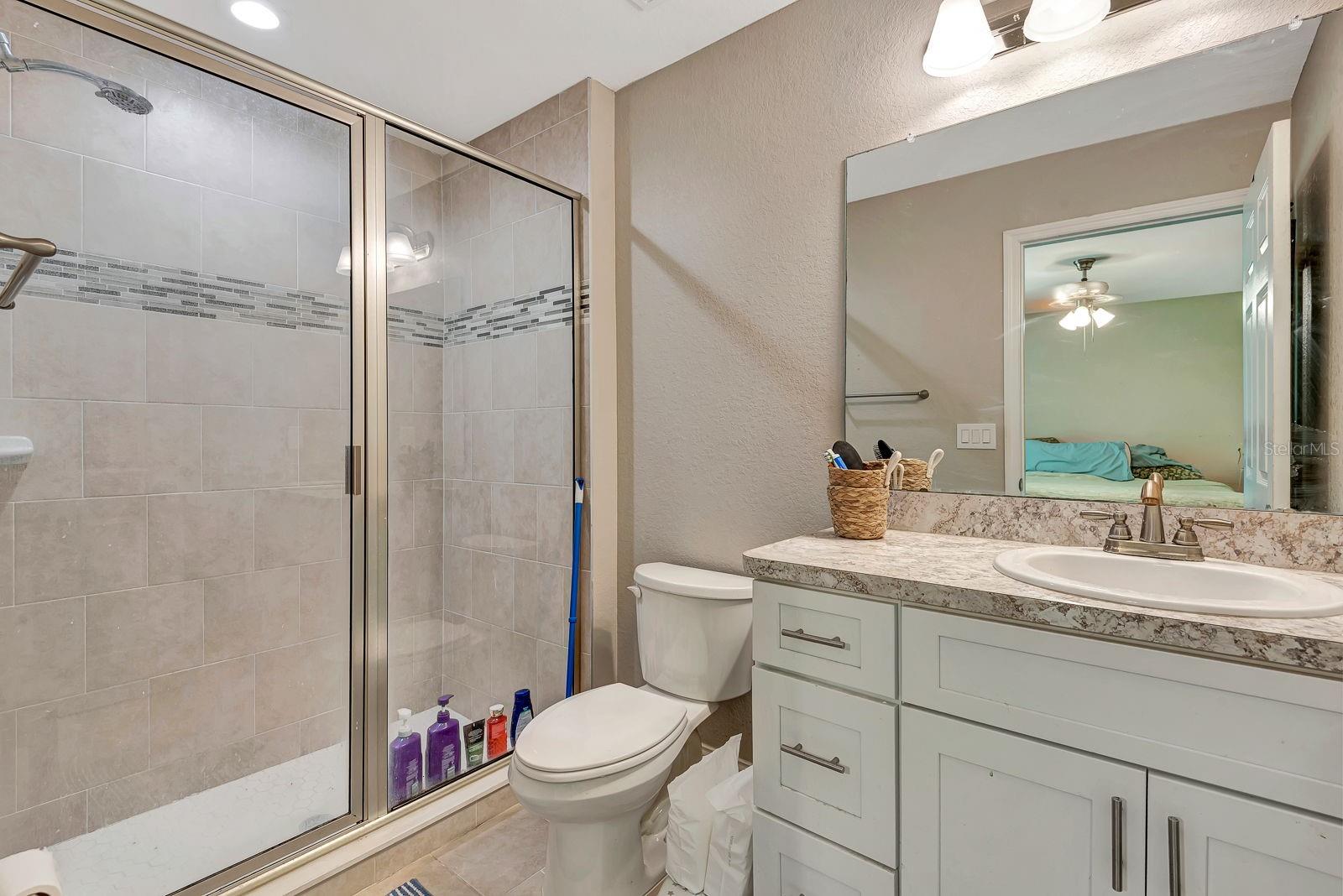 Image 20 of 34 For 1943 Elliott Street