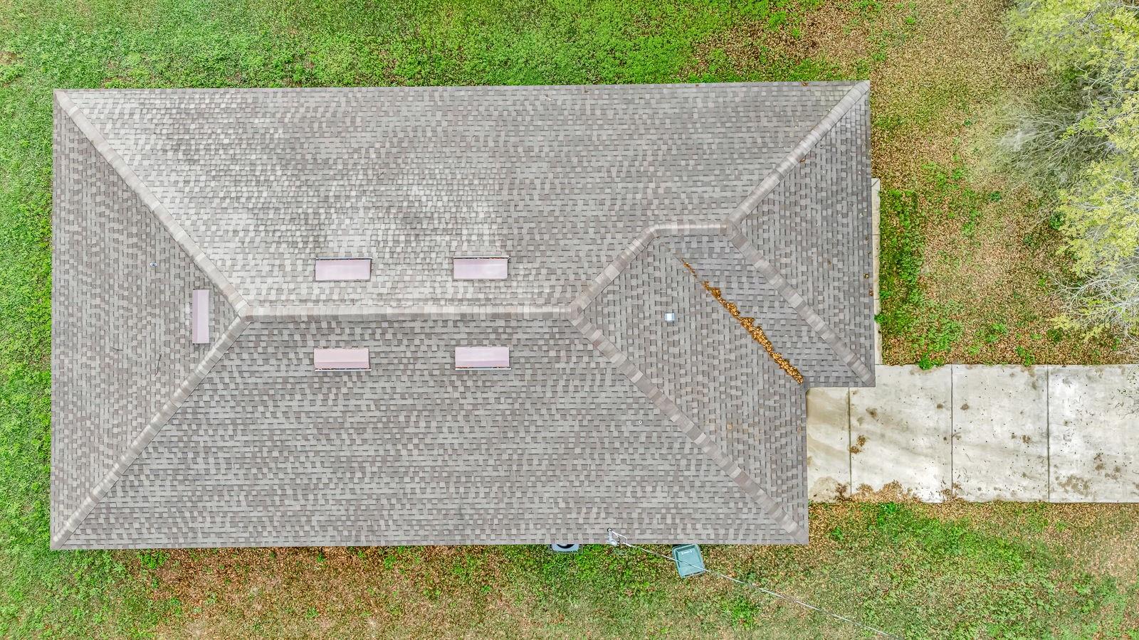 Image 26 of 34 For 1943 Elliott Street