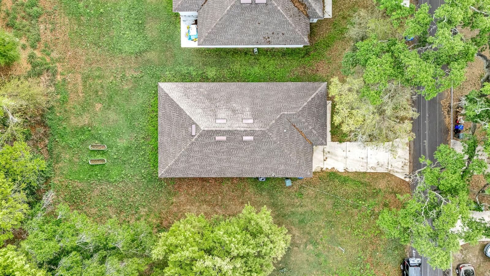 Image 31 of 34 For 1943 Elliott Street