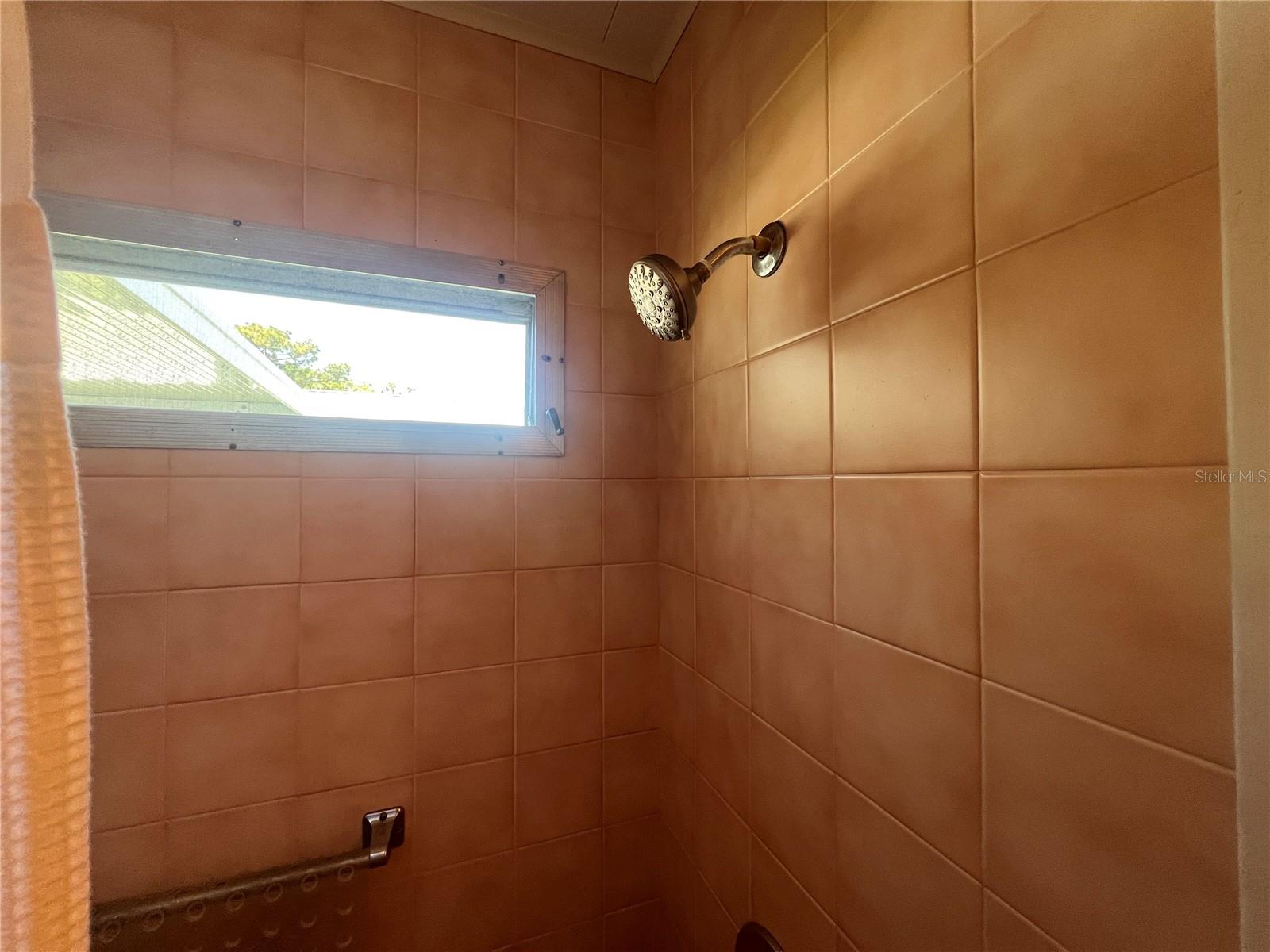 Image 14 of 35 For 1500 County Road 1  39