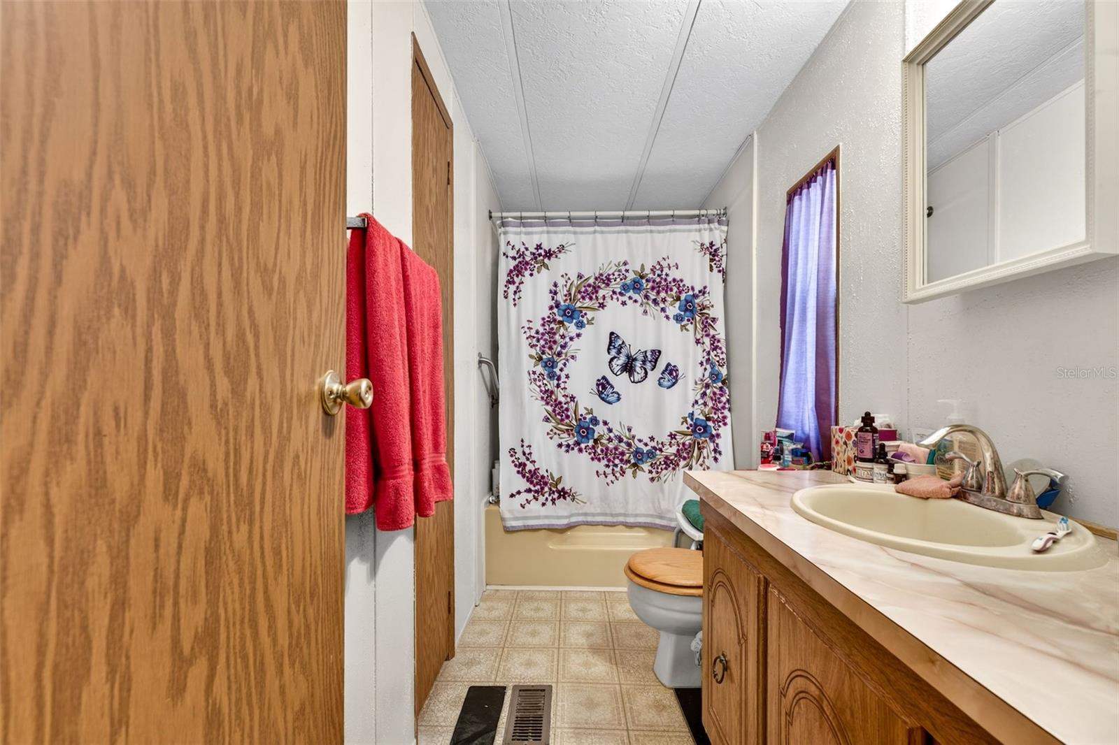 Image 10 of 19 For 10510 Bay Hills Circle