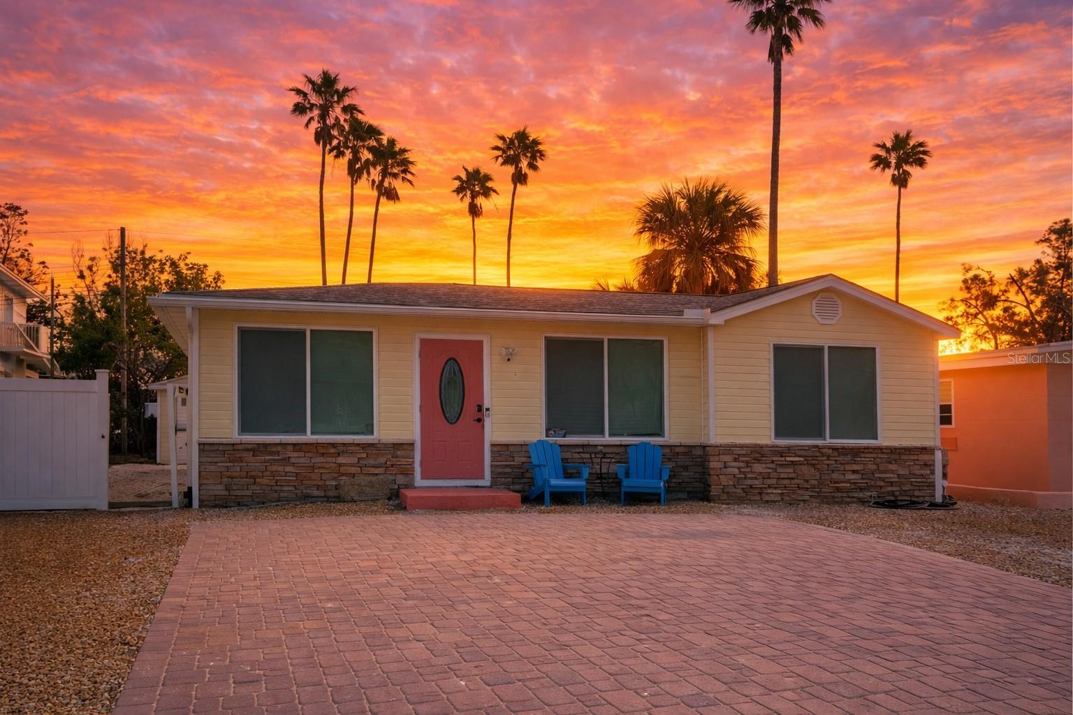 Details for 14033 Palm Street, MADEIRA BEACH, FL 33708