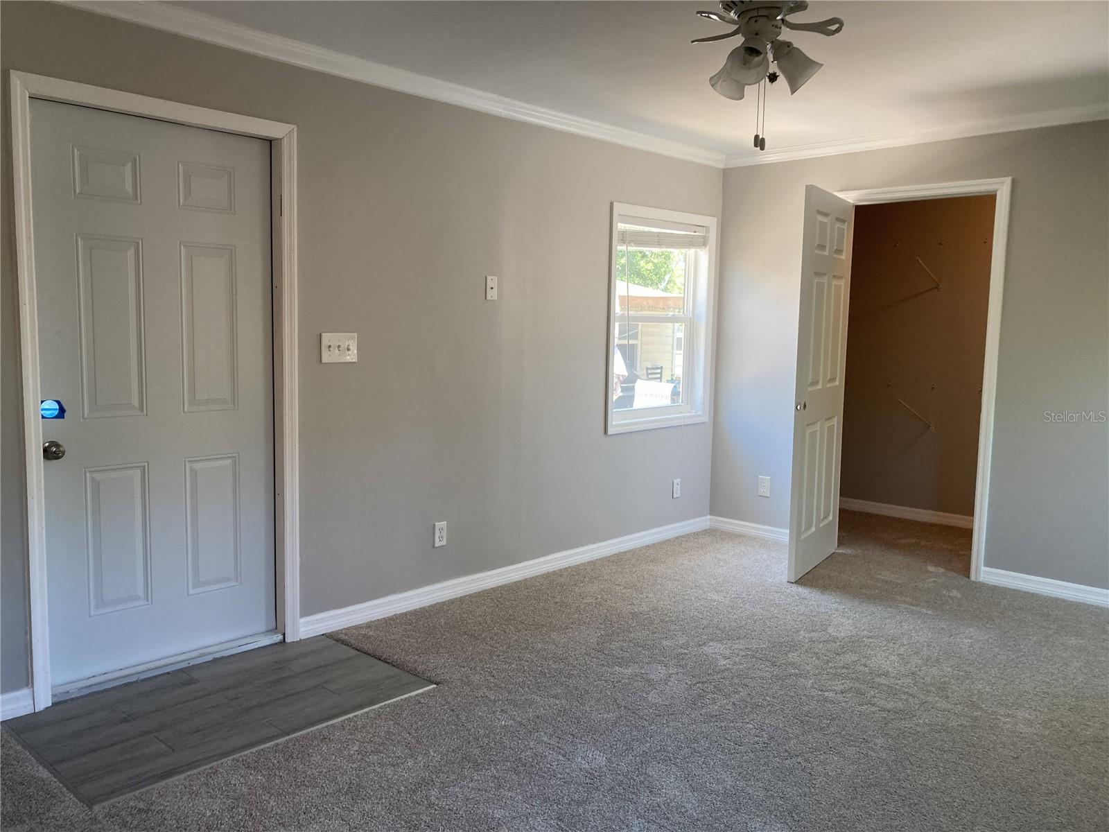 Image 28 of 41 For 14033 Palm Street