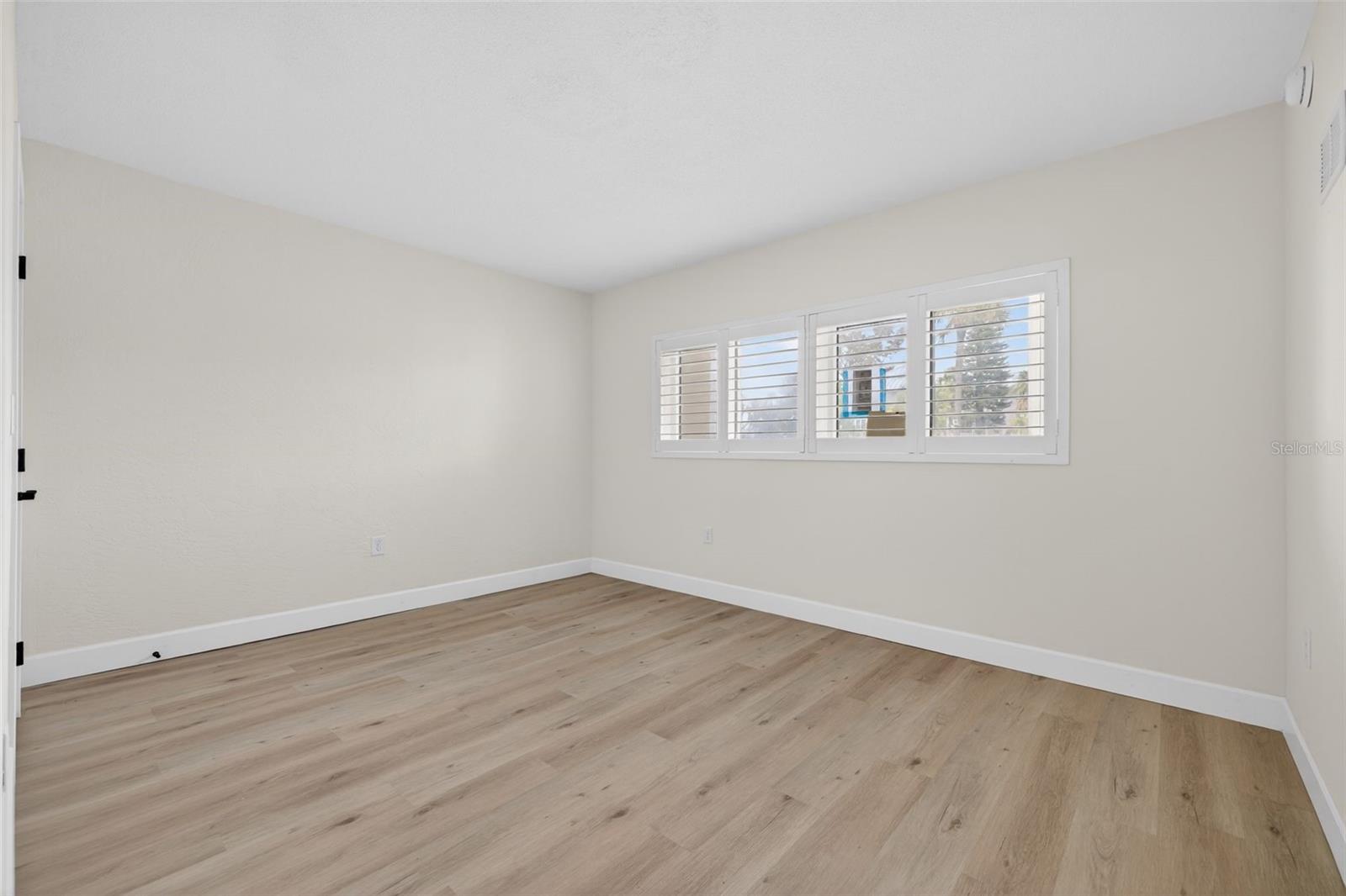 Image 14 of 38 For 200 1st Ave  107