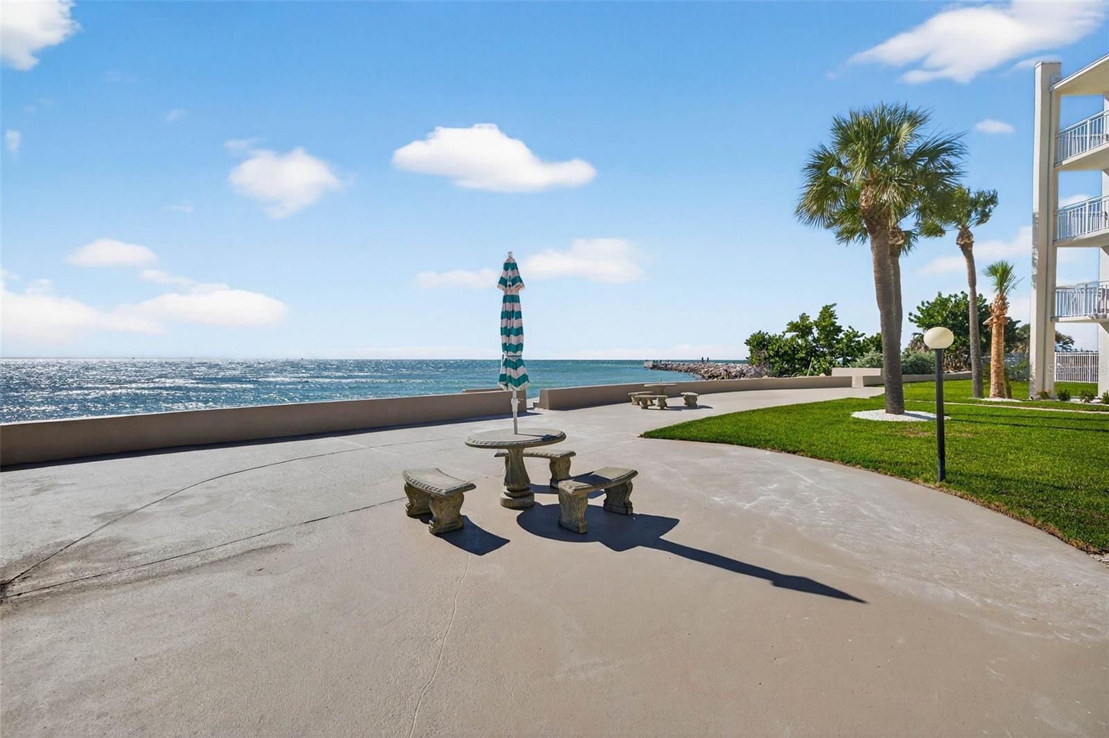 Image 22 of 38 For 200 1st Ave  107