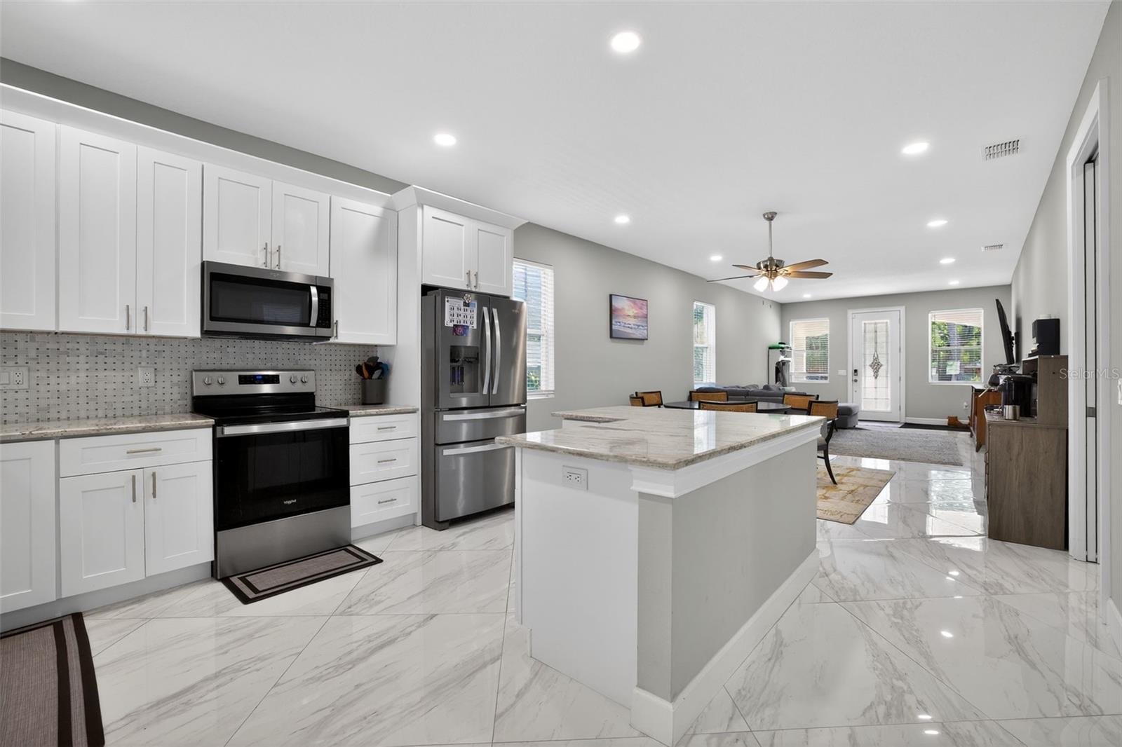 Image 10 of 38 For 711 28th Avenue S