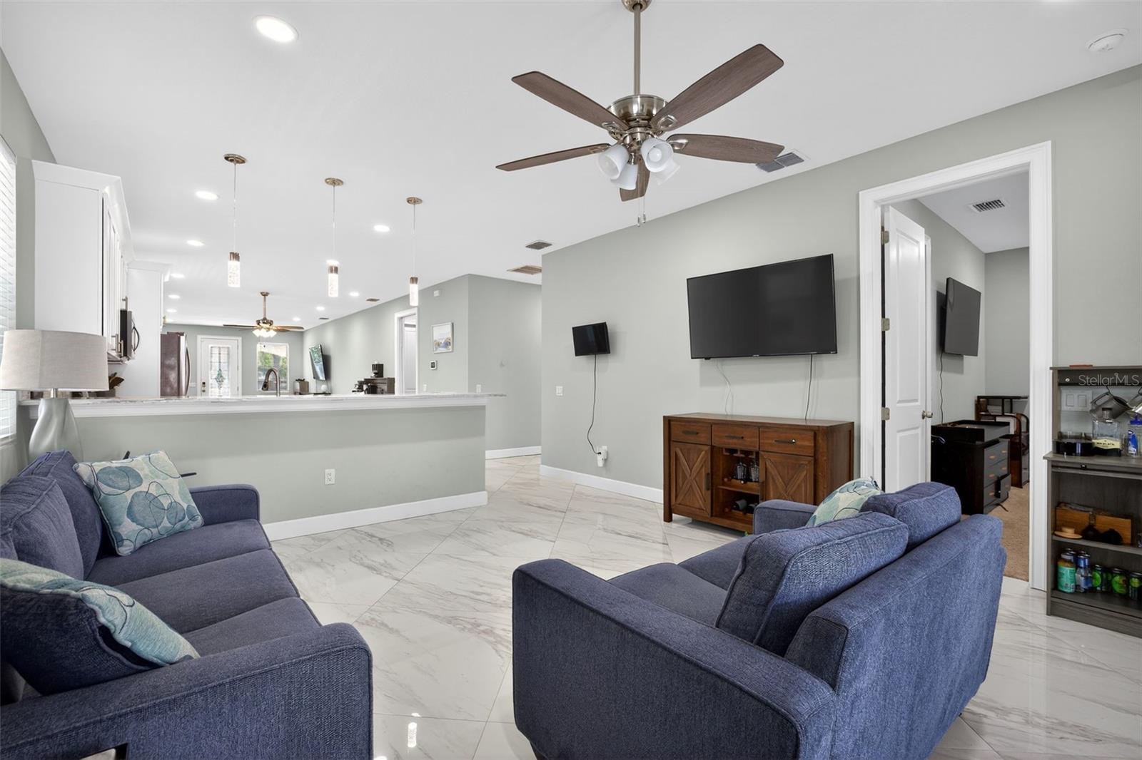 Image 18 of 38 For 711 28th Avenue S