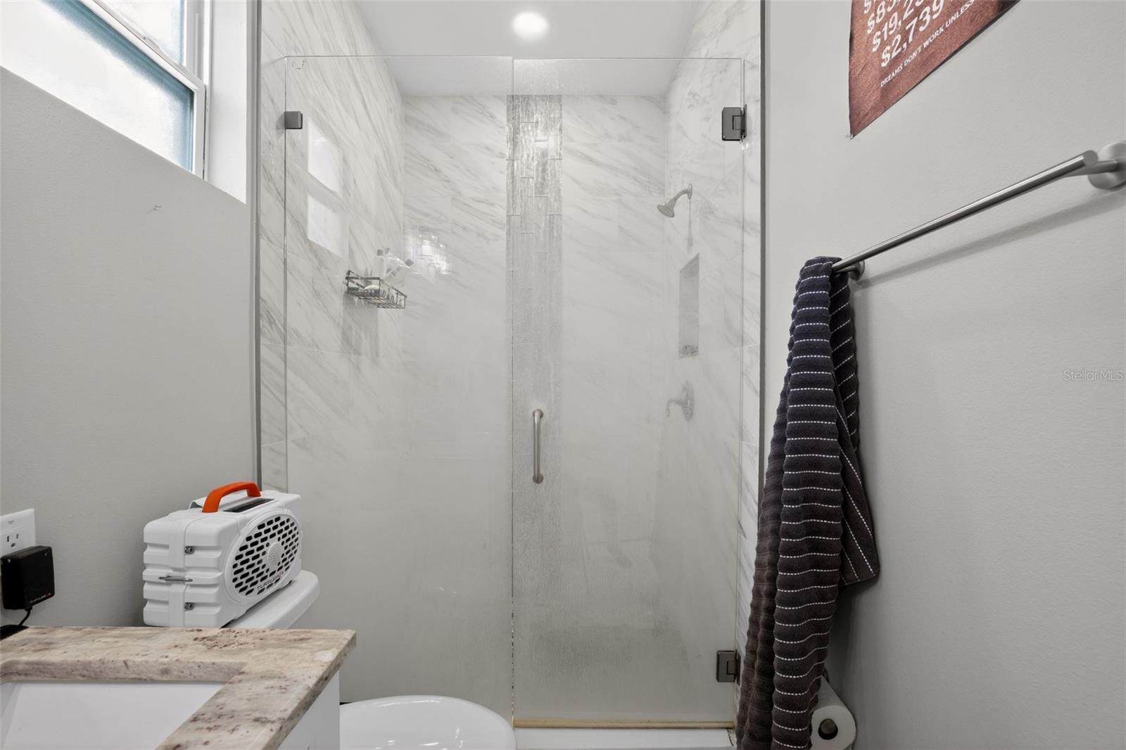 Image 24 of 38 For 711 28th Avenue S