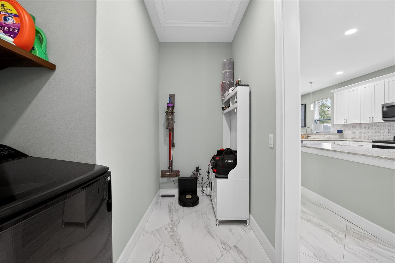 Image 26 of 38 For 711 28th Avenue S