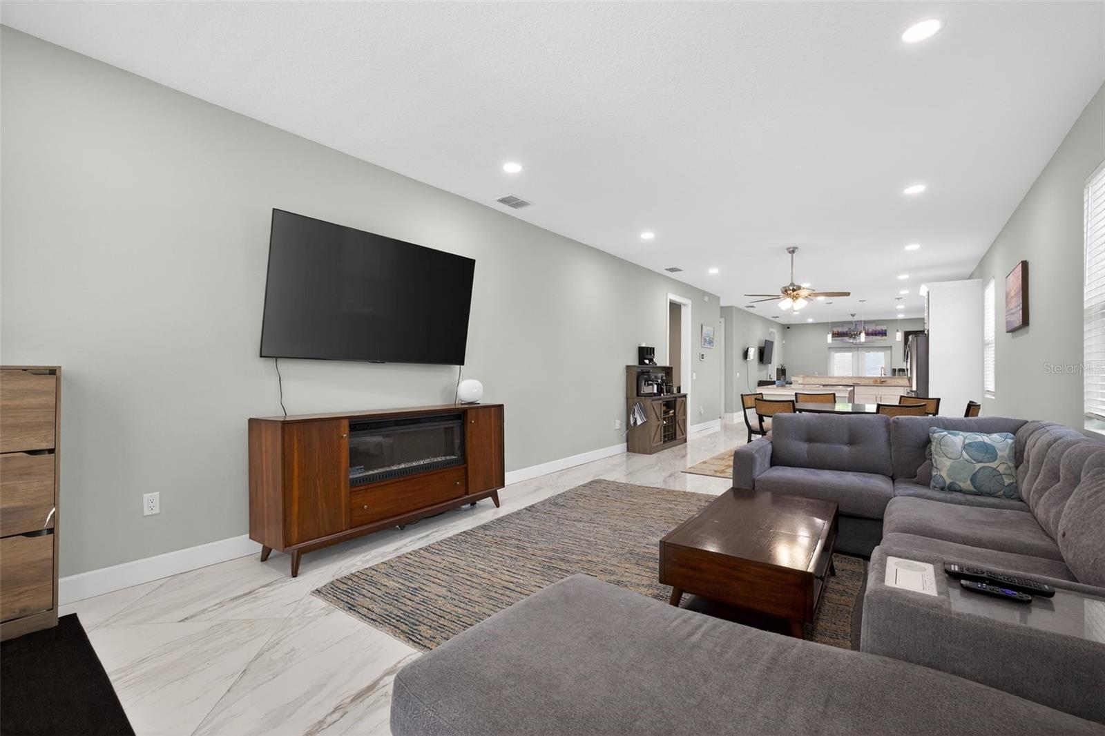 Image 6 of 38 For 711 28th Avenue S