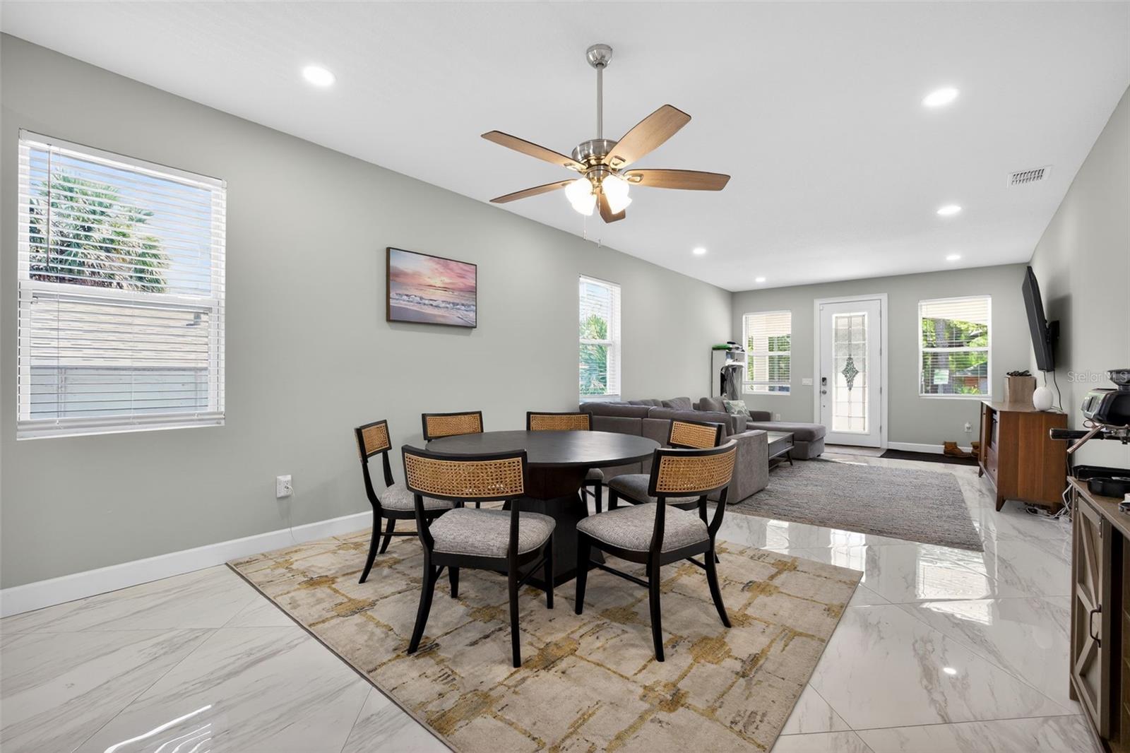 Image 9 of 38 For 711 28th Avenue S