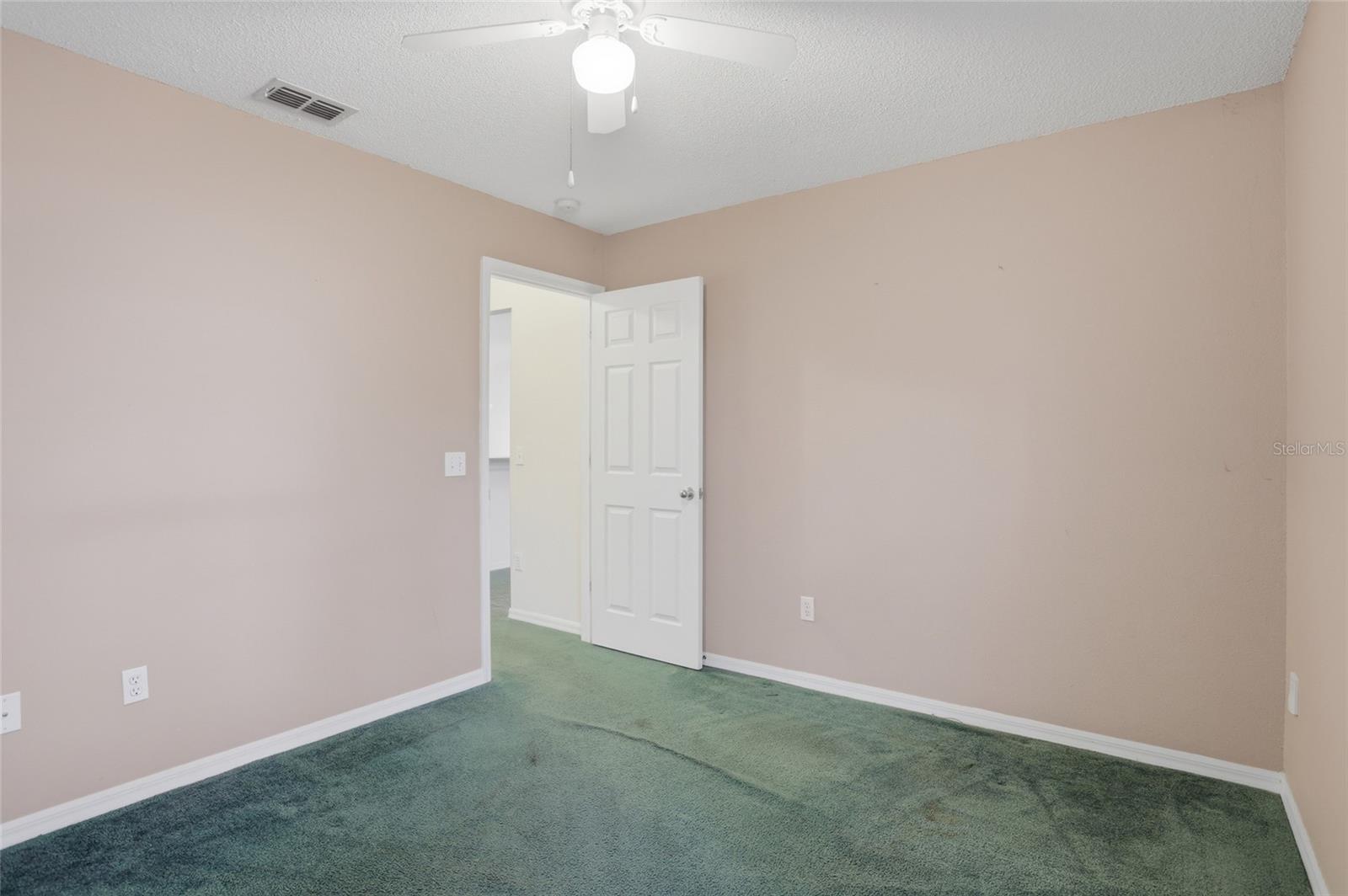 Image 16 of 37 For 2232 Archer Boulevard