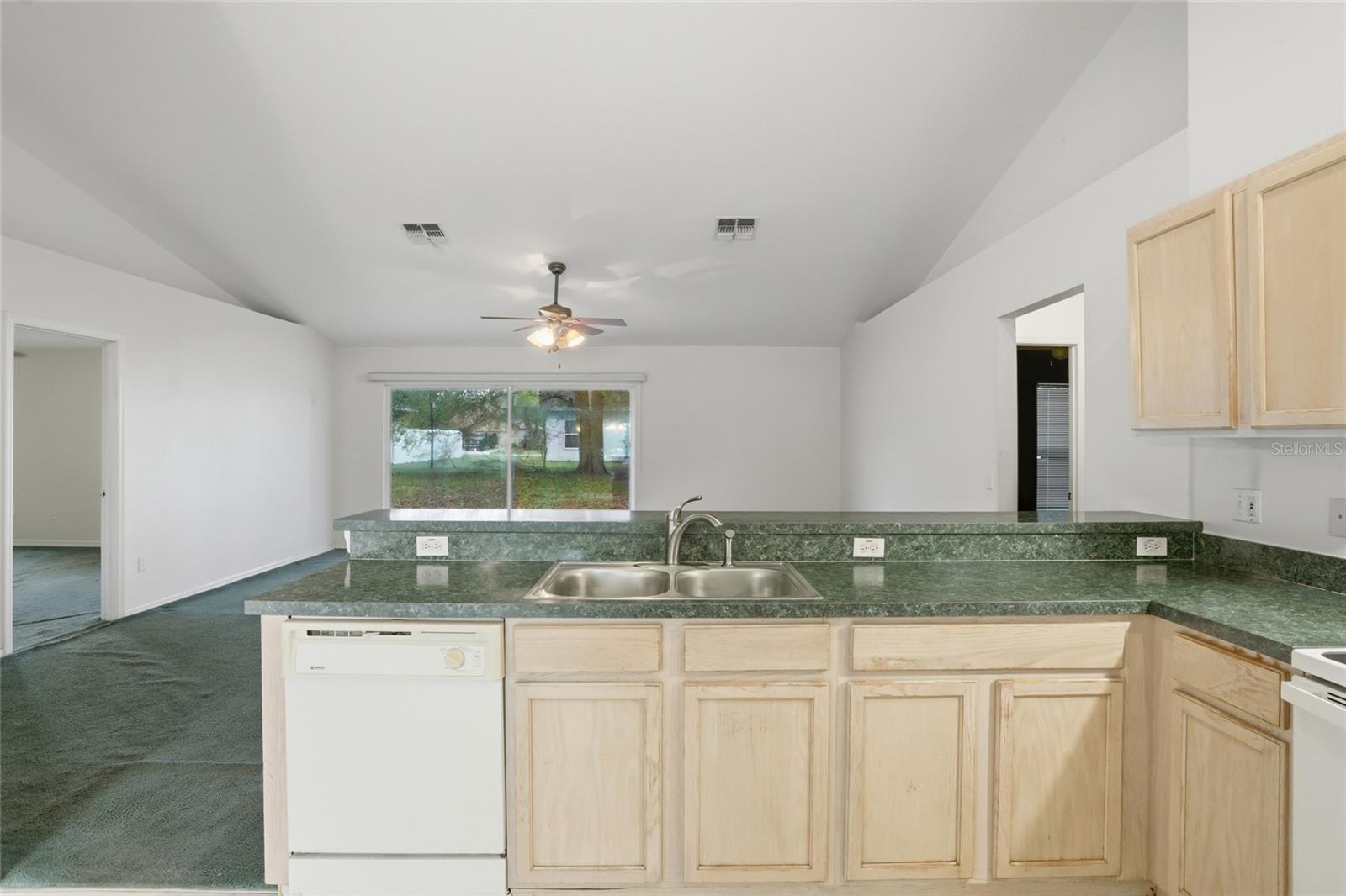 Image 24 of 37 For 2232 Archer Boulevard