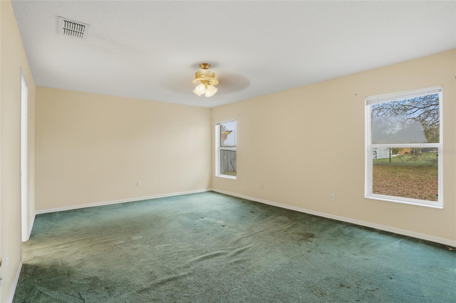 Image 25 of 37 For 2232 Archer Boulevard