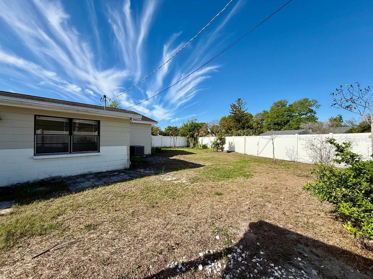 Image 25 of 26 For 4109 Wallace Avenue