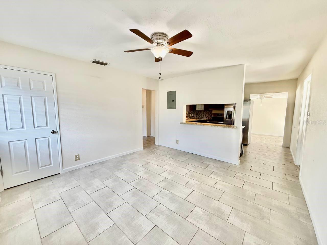 Image 4 of 26 For 4109 Wallace Avenue