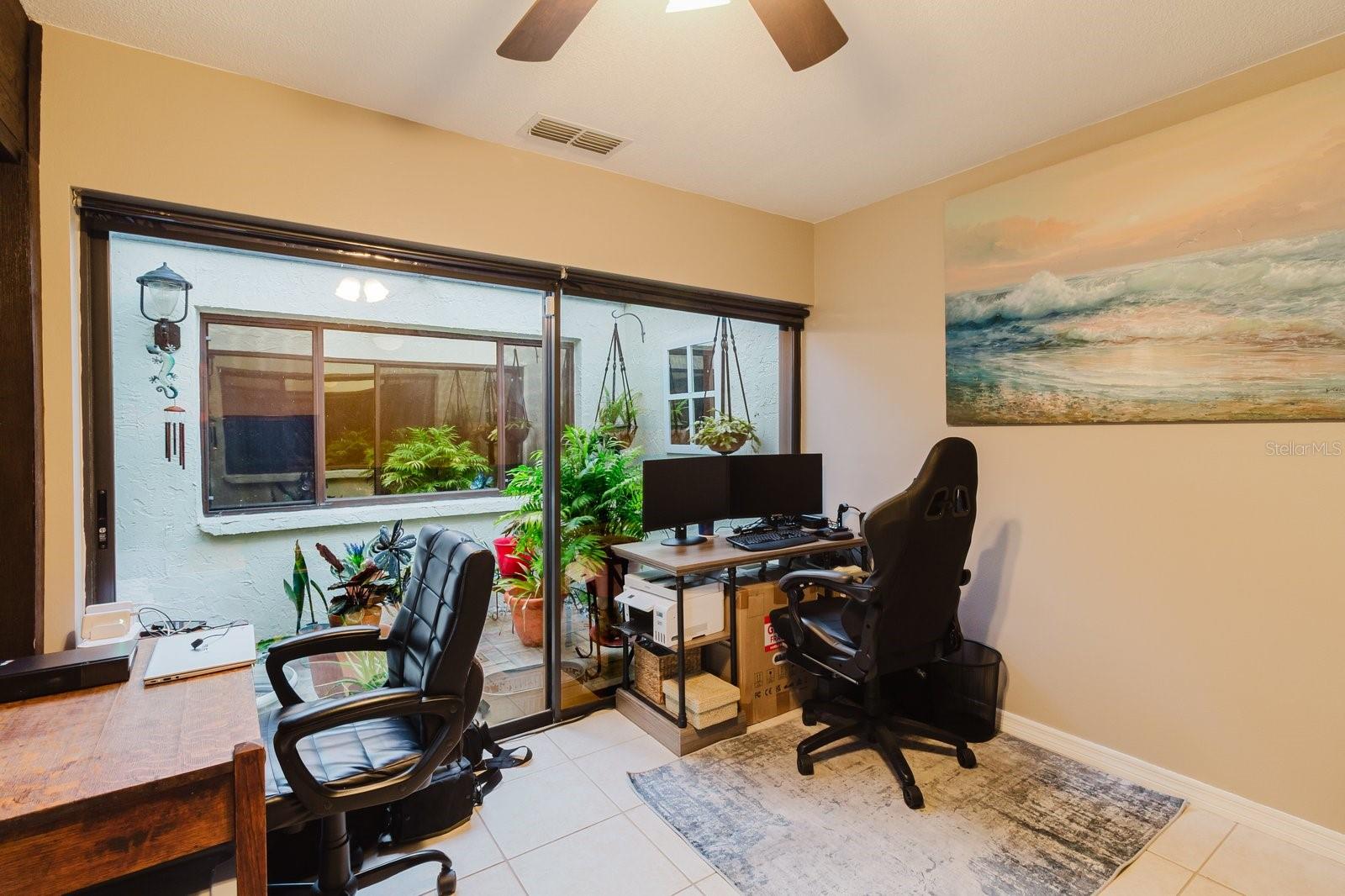 Image 17 of 21 For 4603 Stonehaven Place