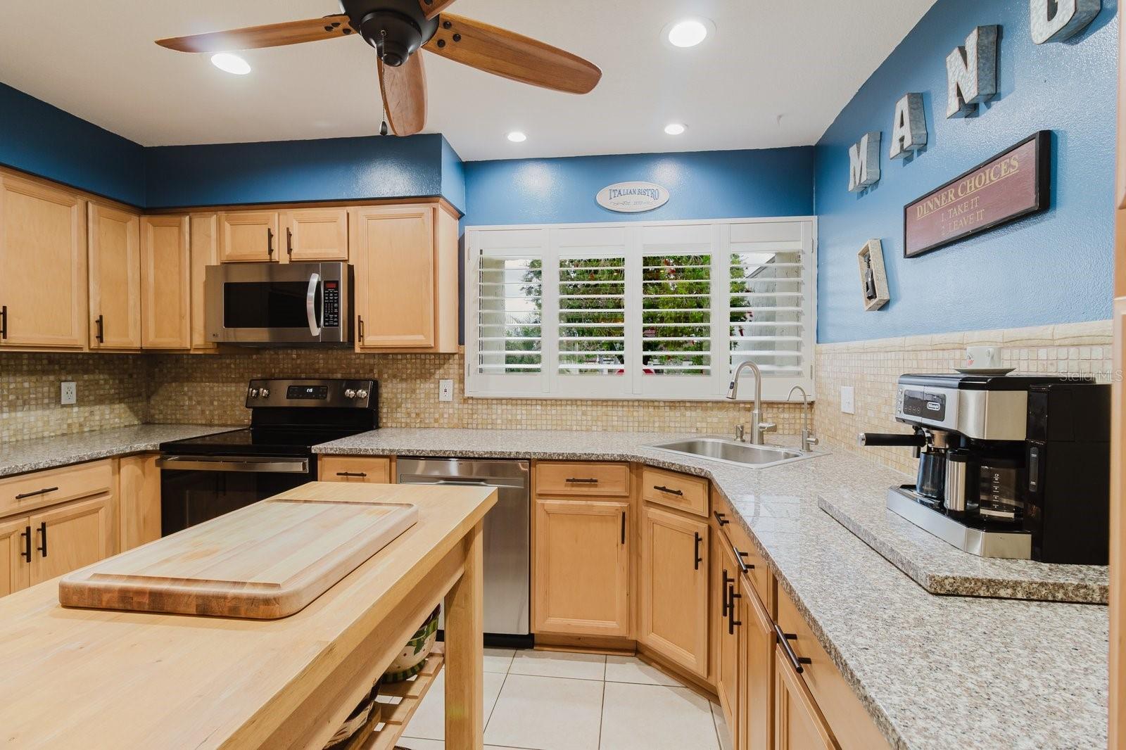 Image 5 of 21 For 4603 Stonehaven Place