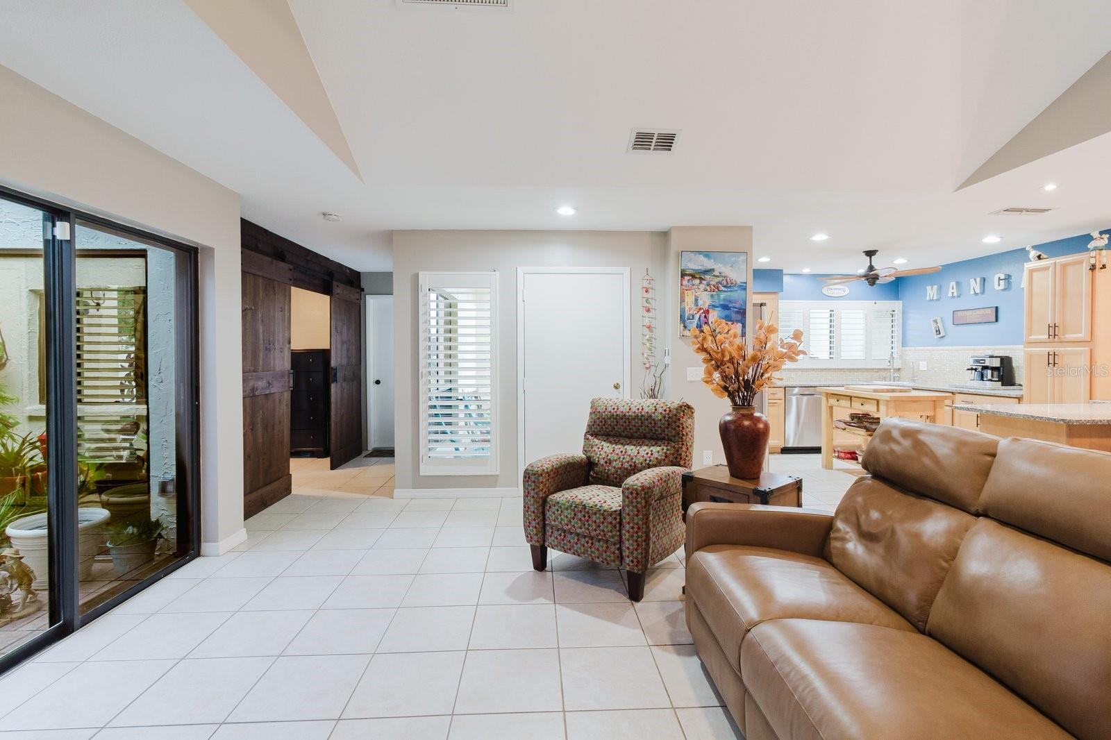 Image 8 of 21 For 4603 Stonehaven Place