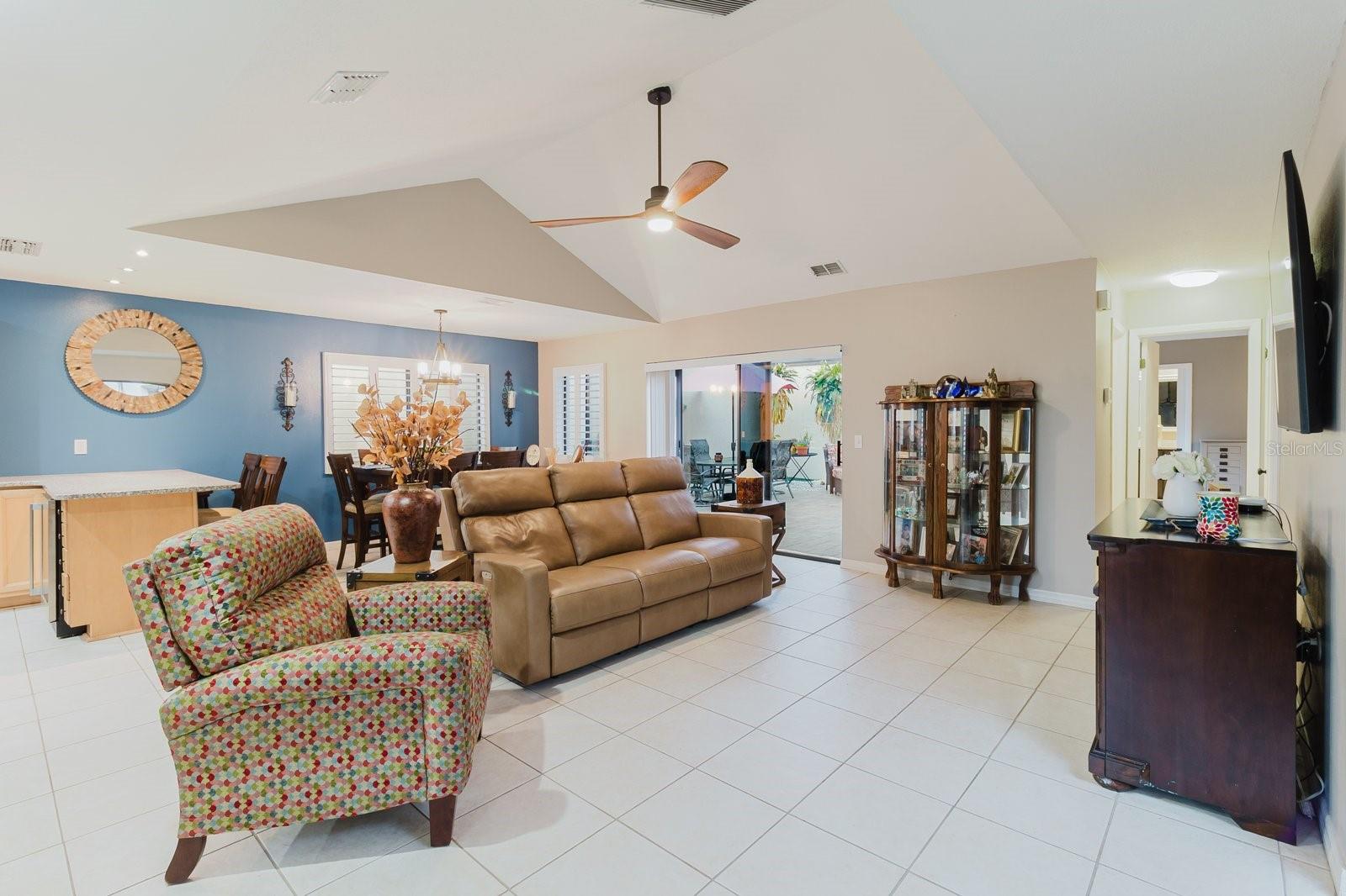 Image 9 of 21 For 4603 Stonehaven Place