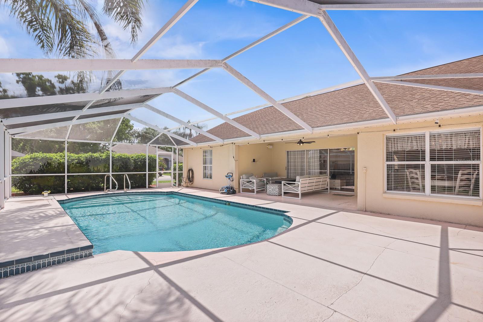 Listing photo id 24 for 3202 Kilmer Drive