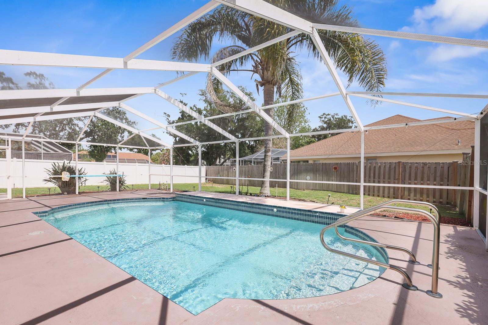 Listing photo id 25 for 3202 Kilmer Drive