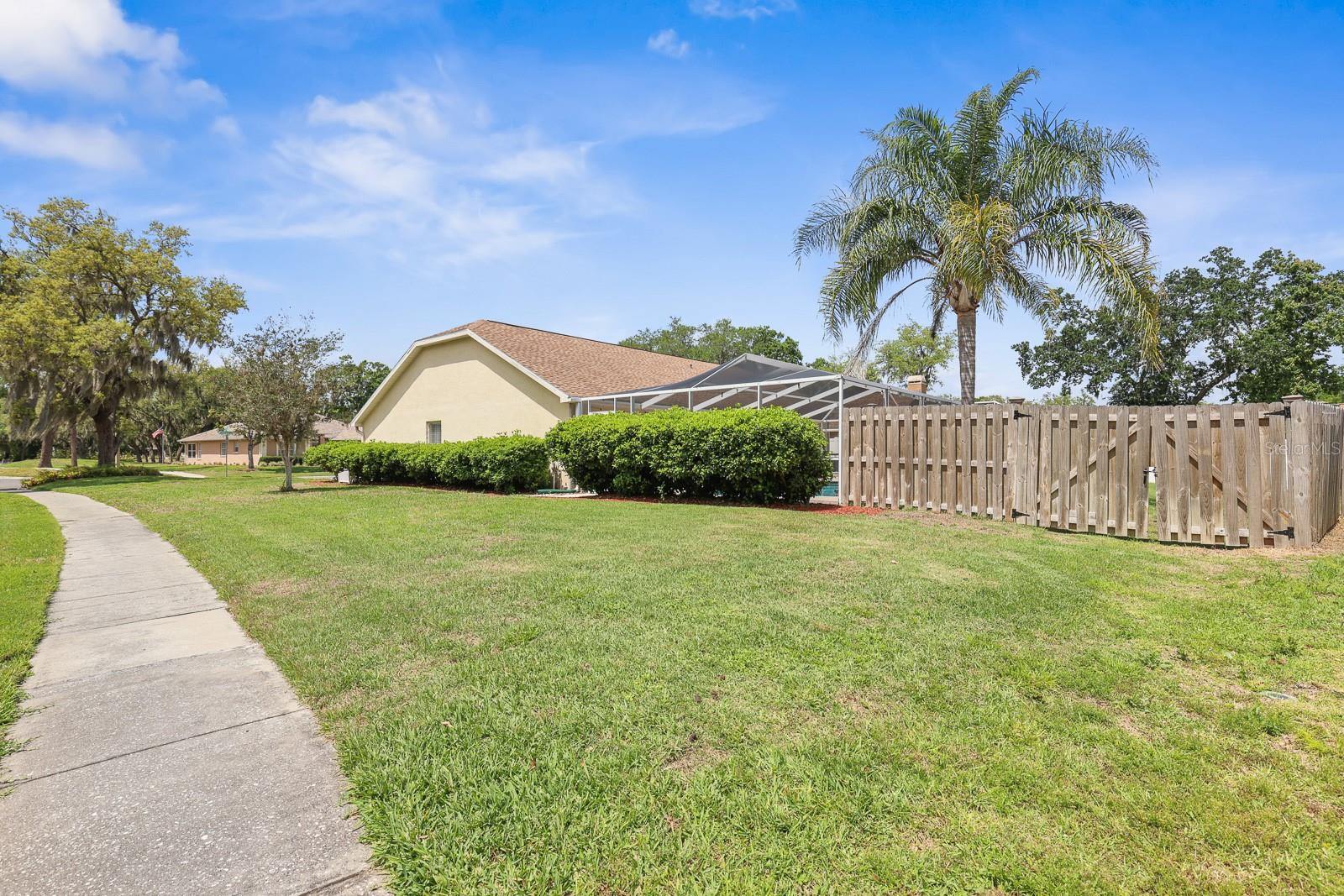 Listing photo id 29 for 3202 Kilmer Drive