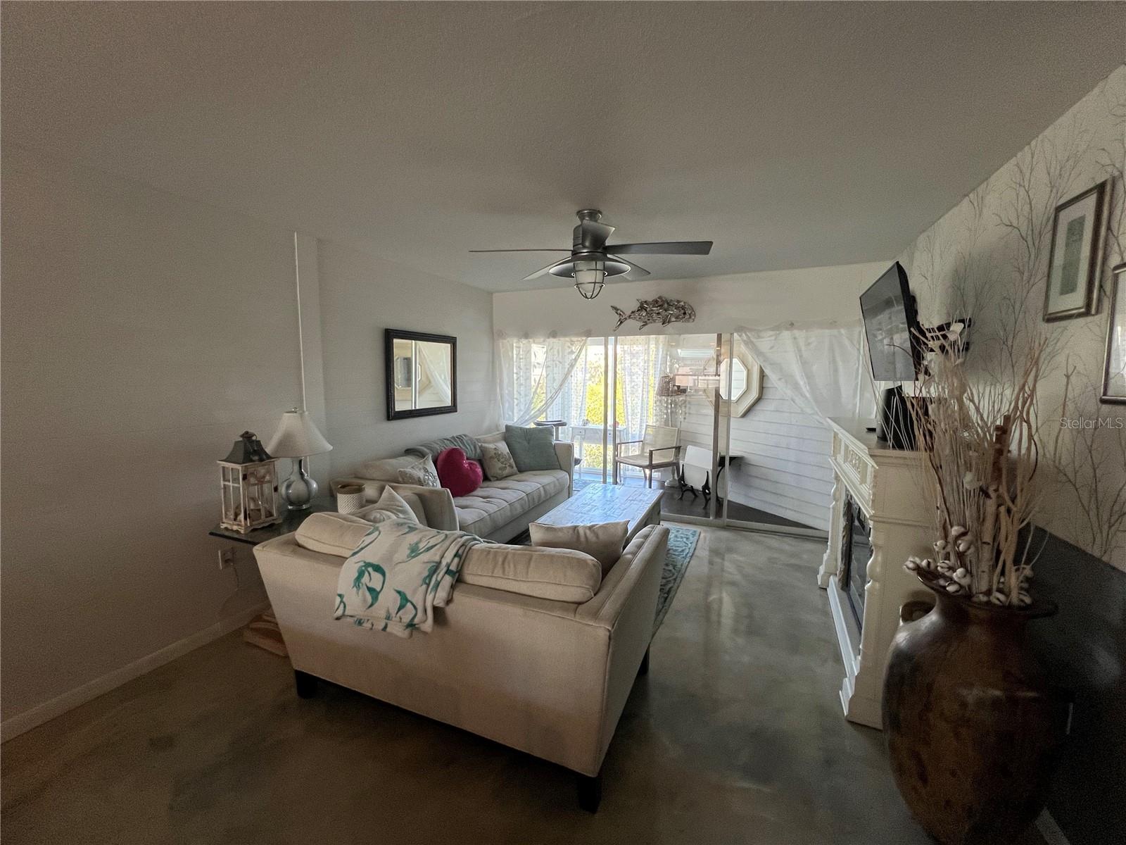 Image 16 of 58 For 1500 Sunset Road C4