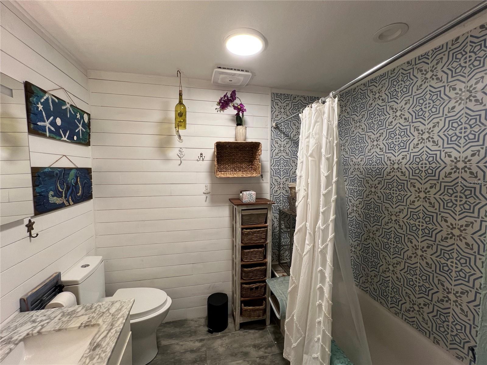 Image 33 of 58 For 1500 Sunset Road C4