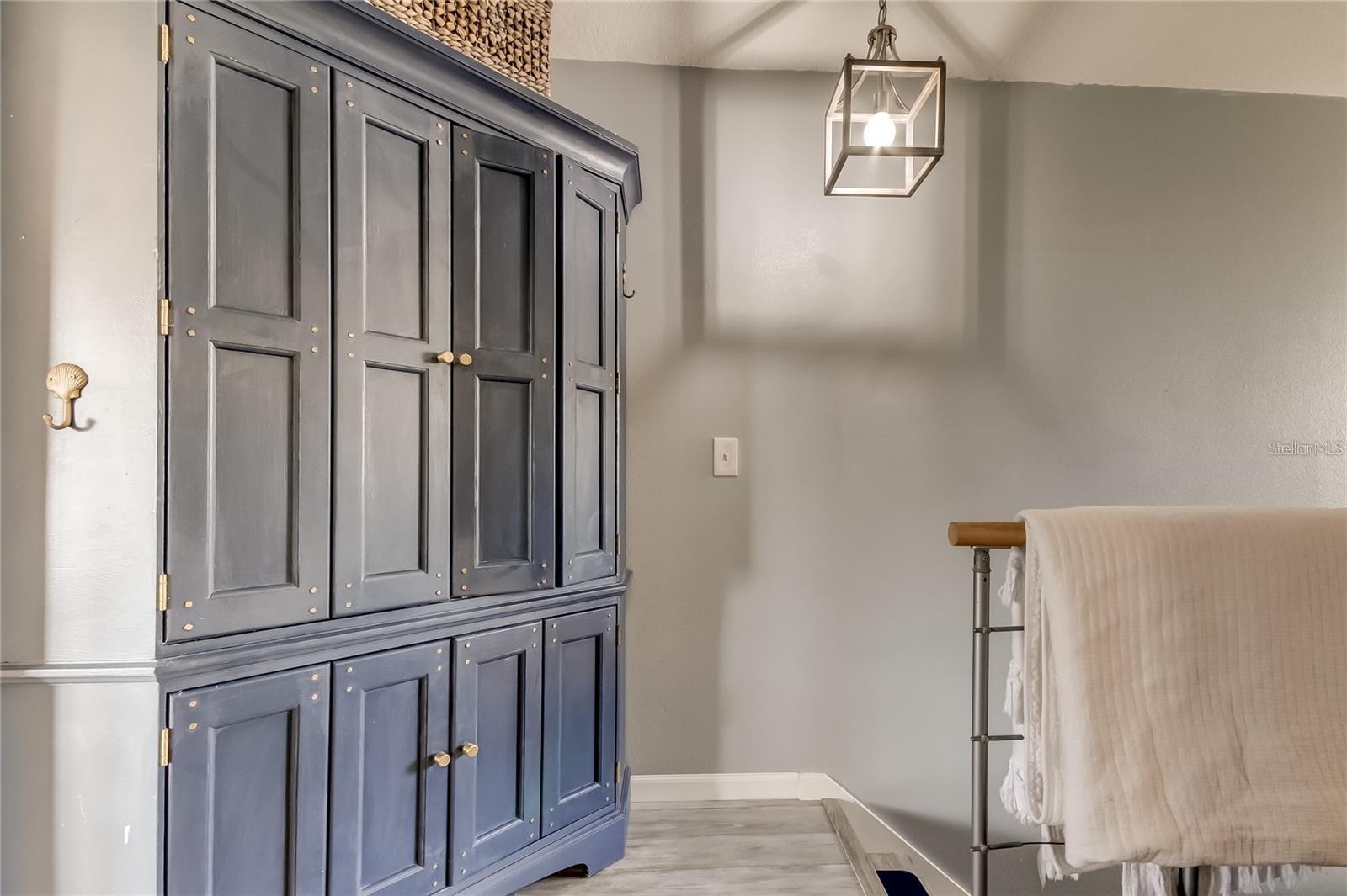 Image 35 of 58 For 1500 Sunset Road C4