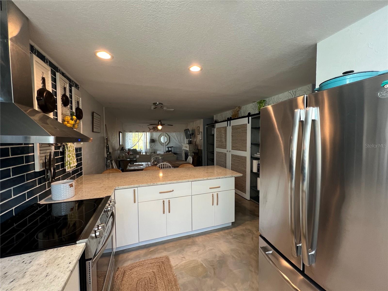 Image 7 of 58 For 1500 Sunset Road C4