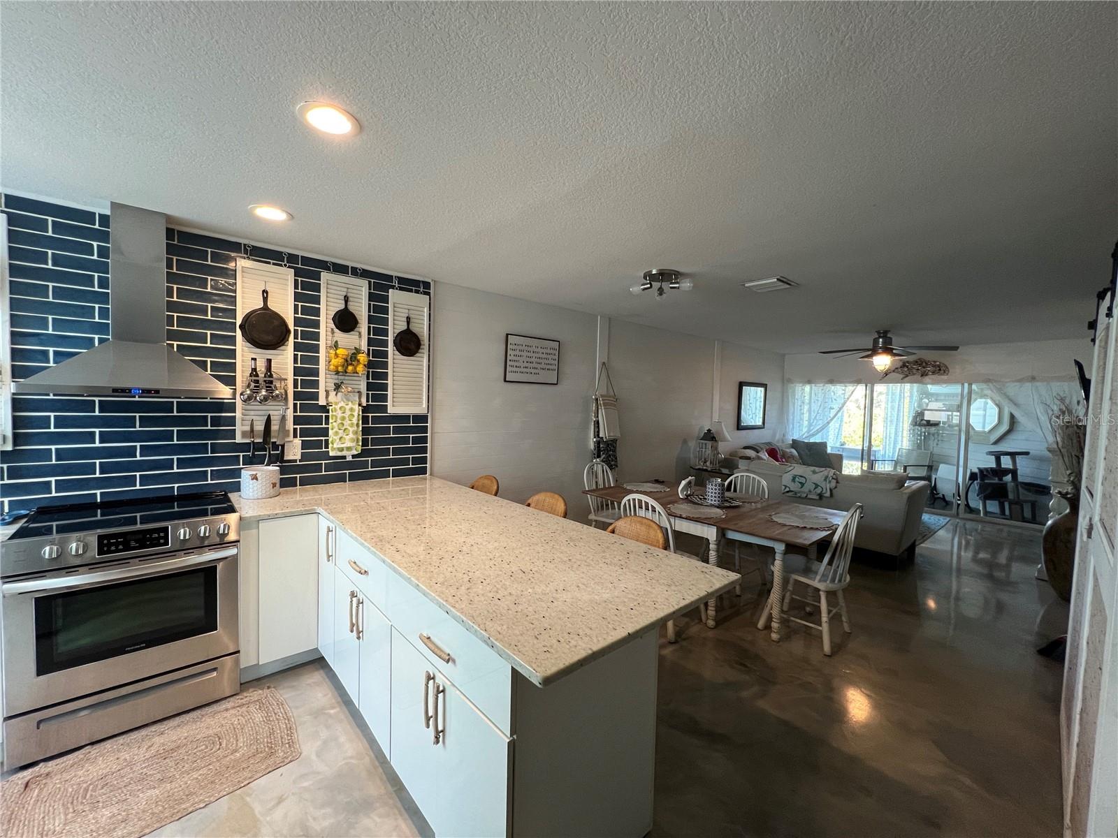 Image 9 of 58 For 1500 Sunset Road C4