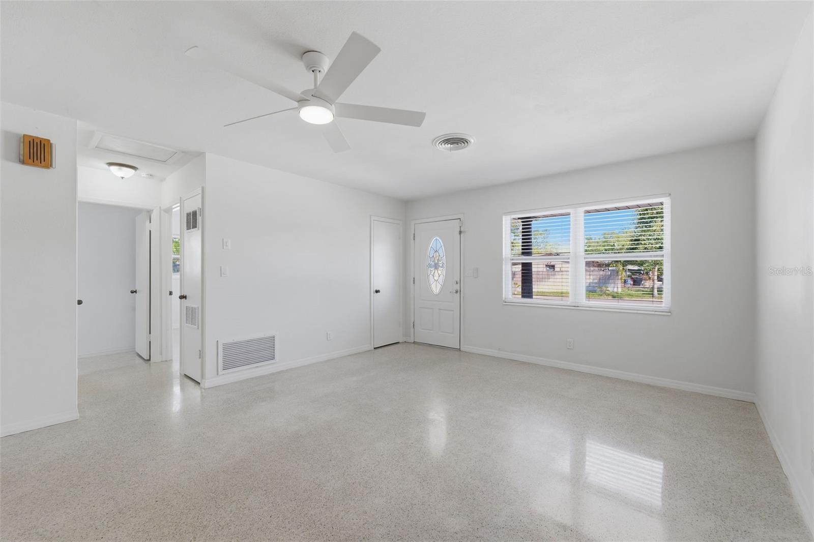 Image 11 of 61 For 7700 15th Way N