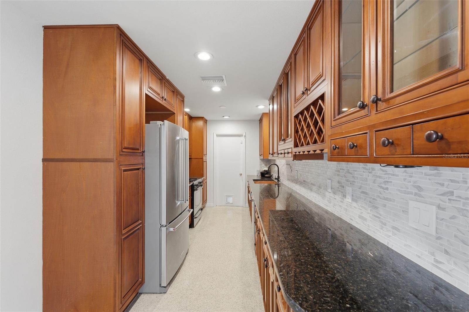 Image 13 of 61 For 7700 15th Way N