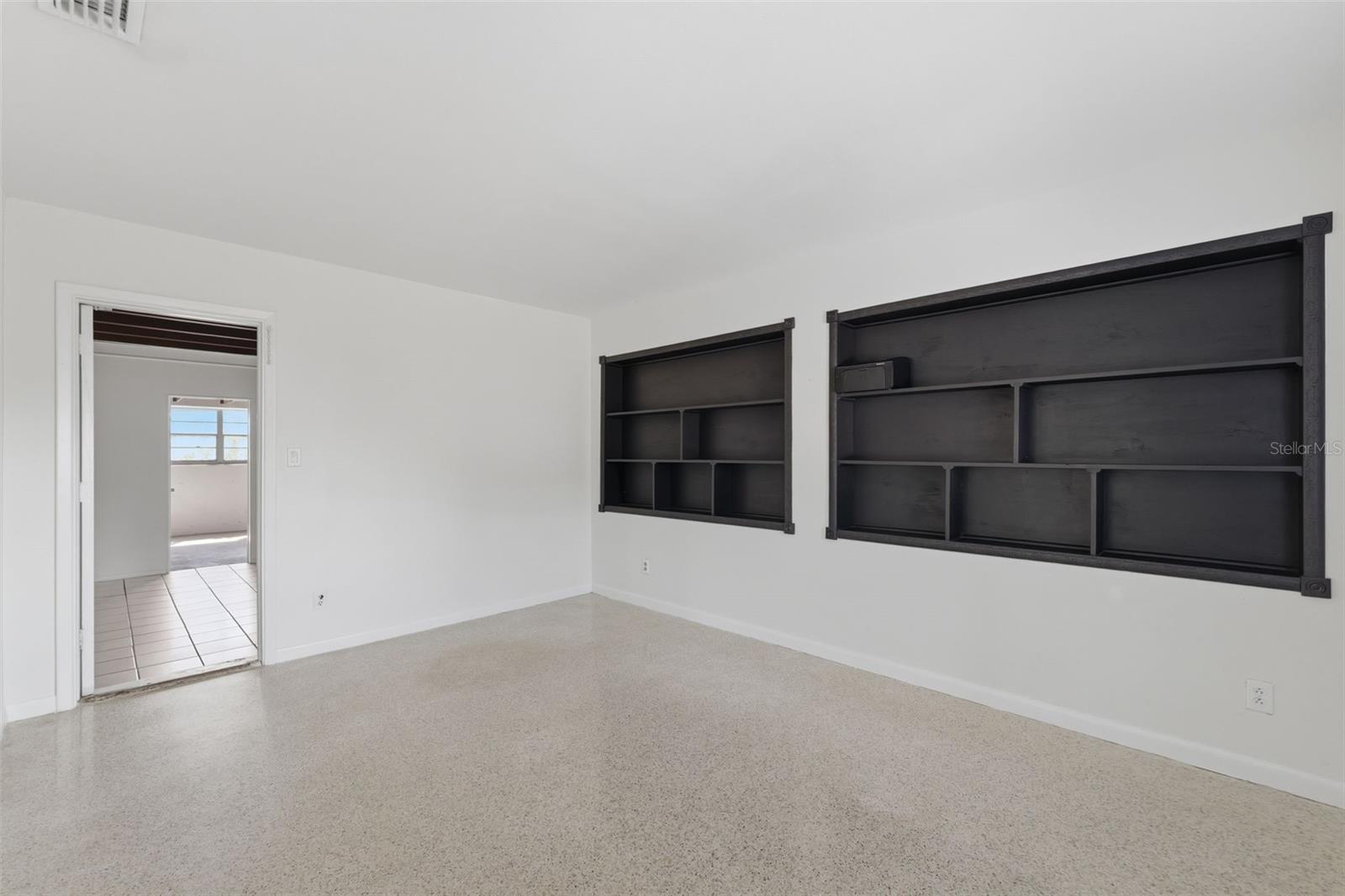 Image 19 of 61 For 7700 15th Way N