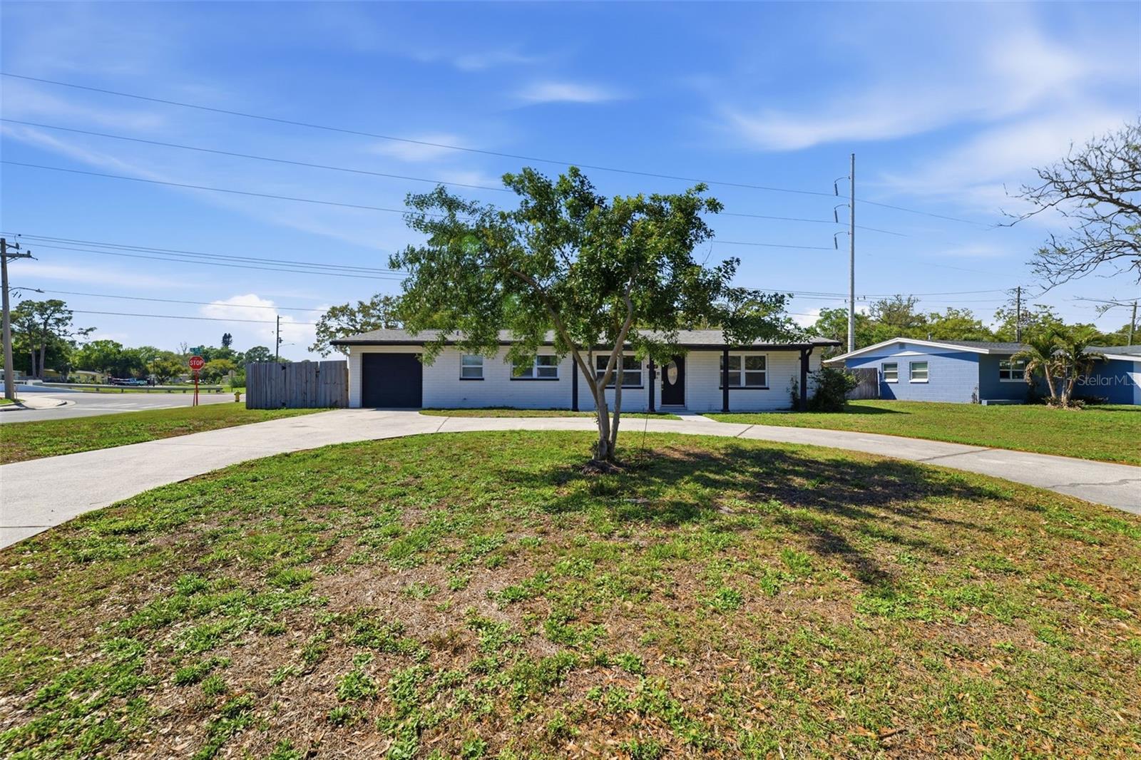 Image 4 of 61 For 7700 15th Way N