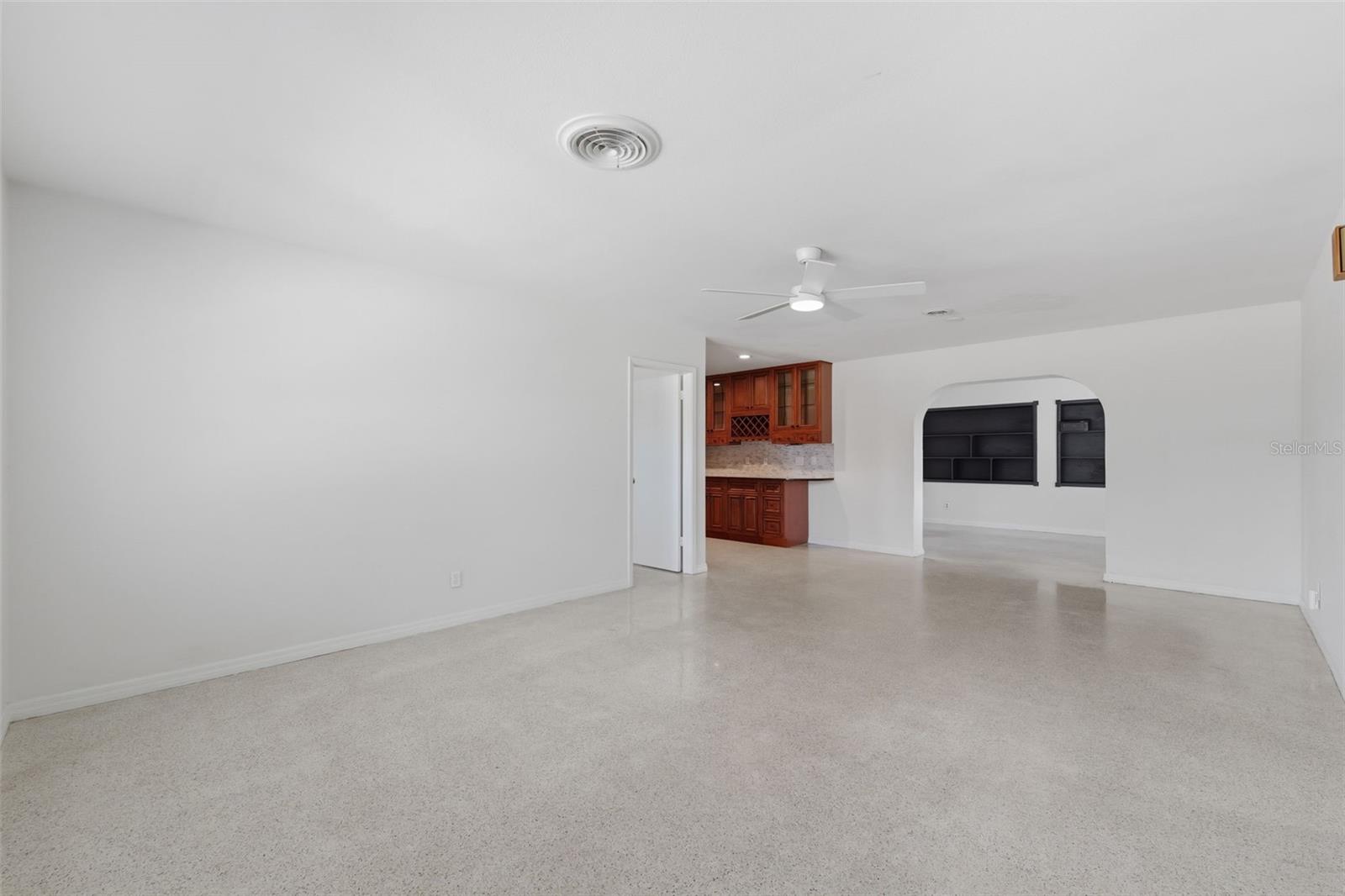 Image 8 of 61 For 7700 15th Way N