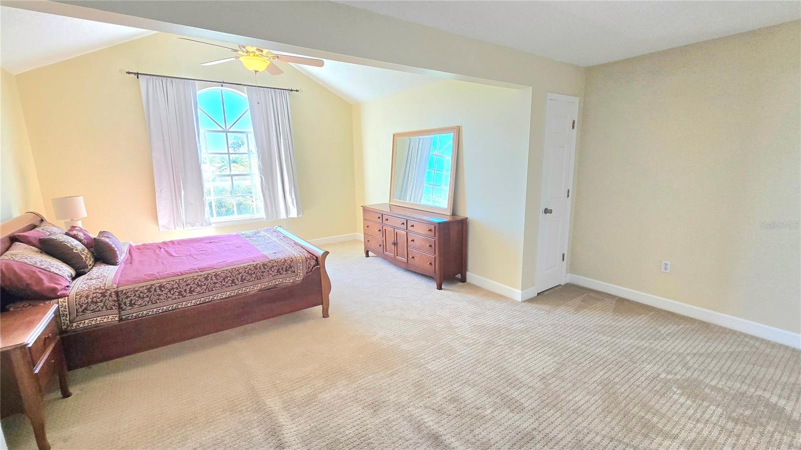 Image 14 of 31 For 1806 Lago Vista Boulevard