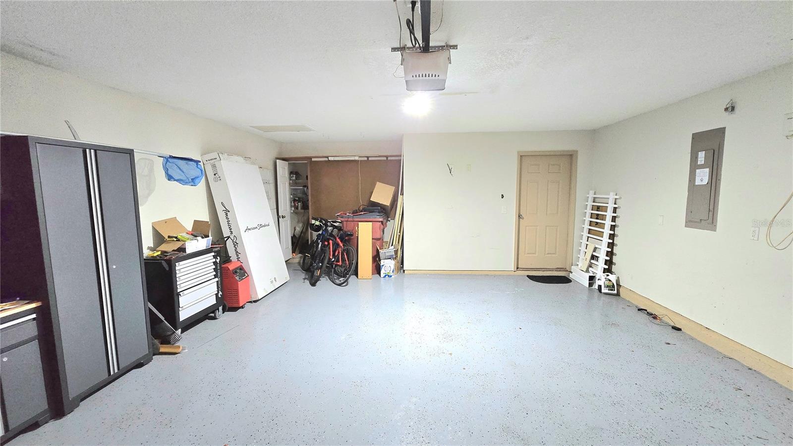 Image 26 of 31 For 1806 Lago Vista Boulevard