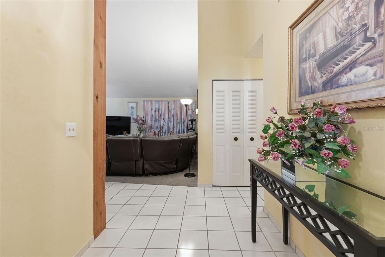 Image 7 of 63 For 7418 Riverbank Drive