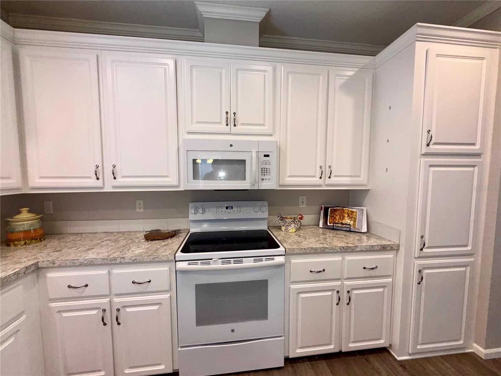 Image 12 of 42 For 34572 Gardenia Drive N