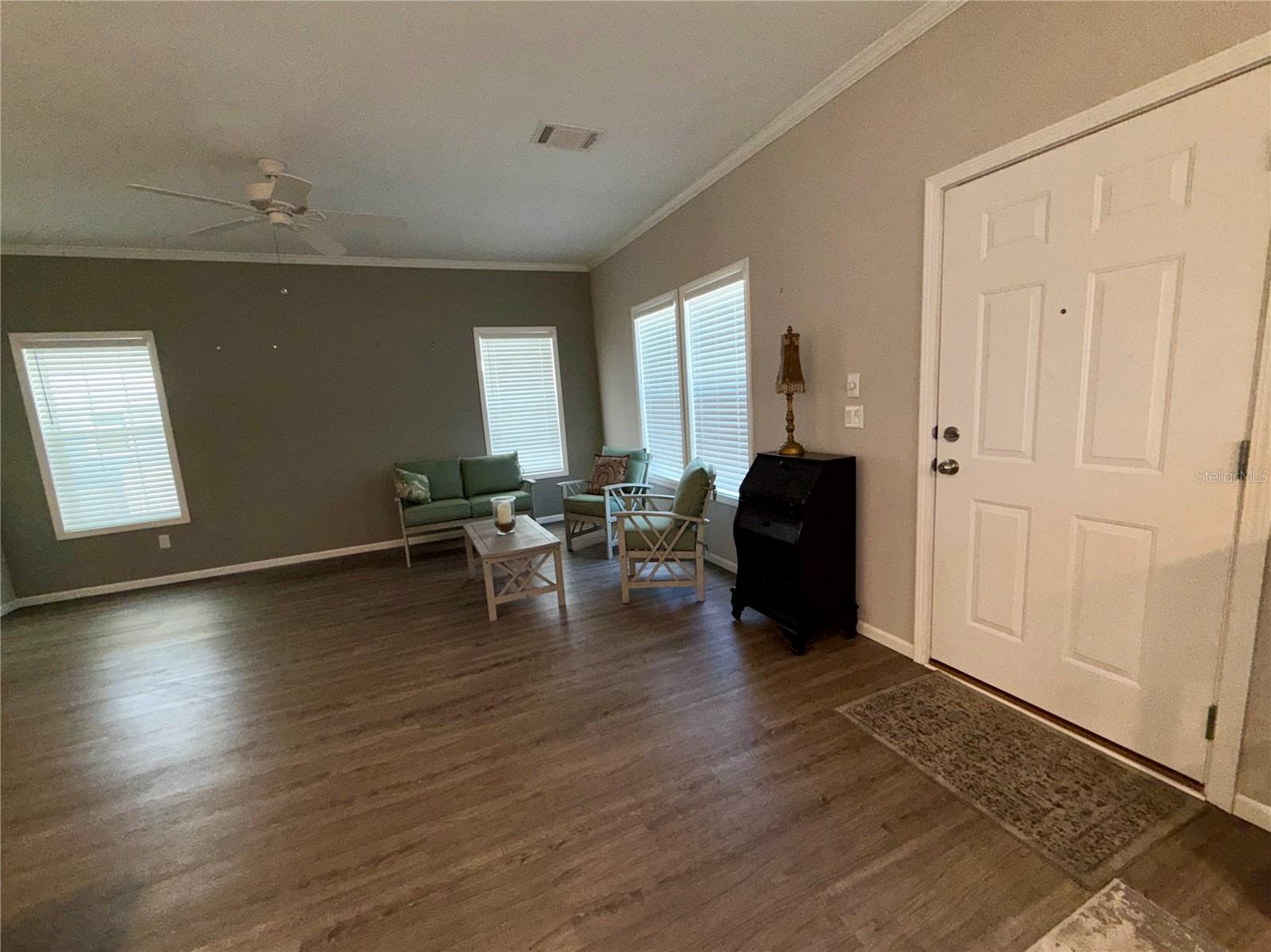 Image 18 of 42 For 34572 Gardenia Drive N