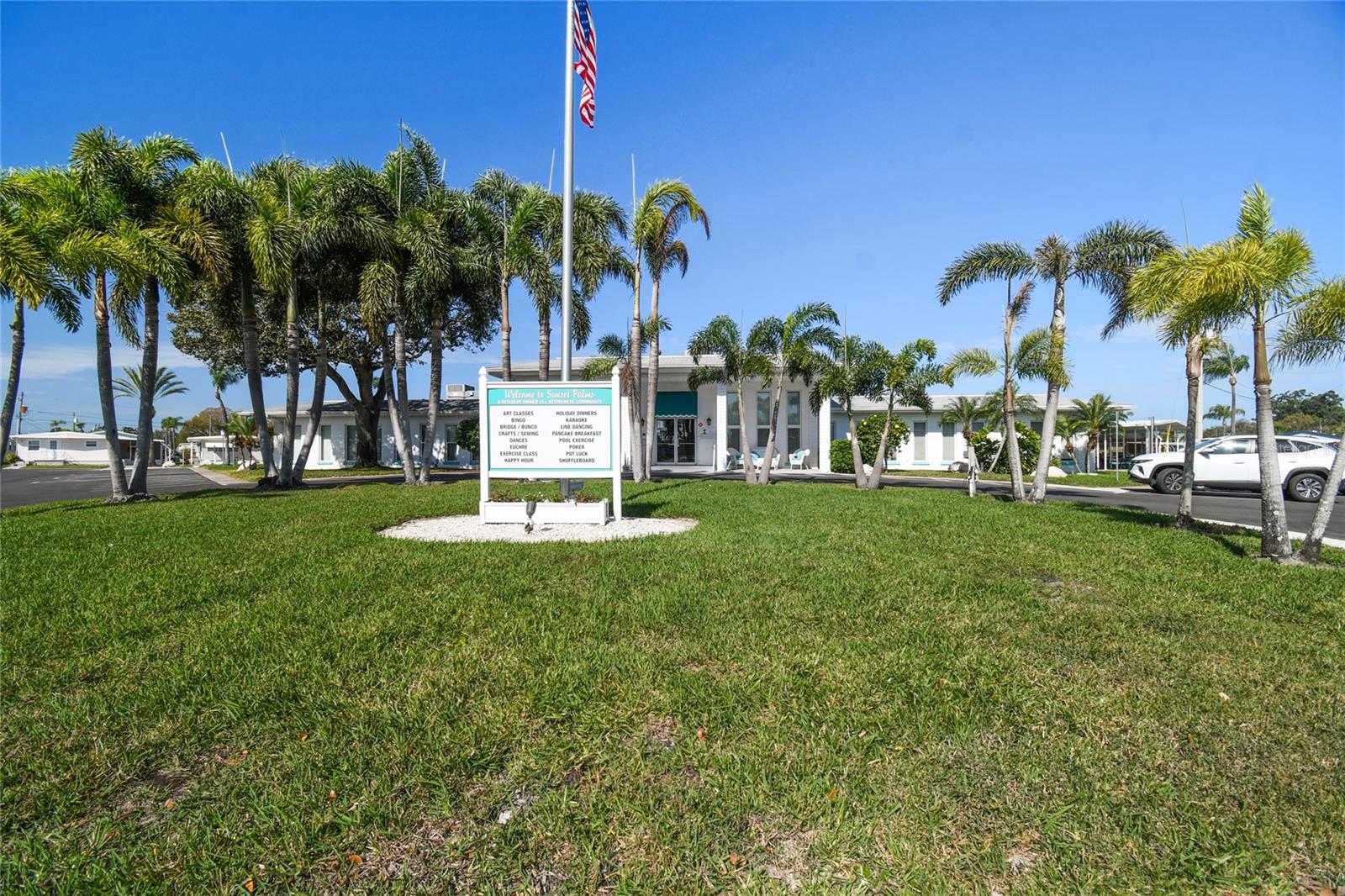 Image 36 of 42 For 34572 Gardenia Drive N