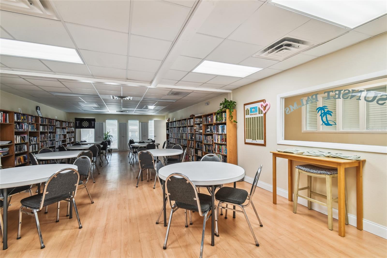 Image 40 of 42 For 34572 Gardenia Drive N