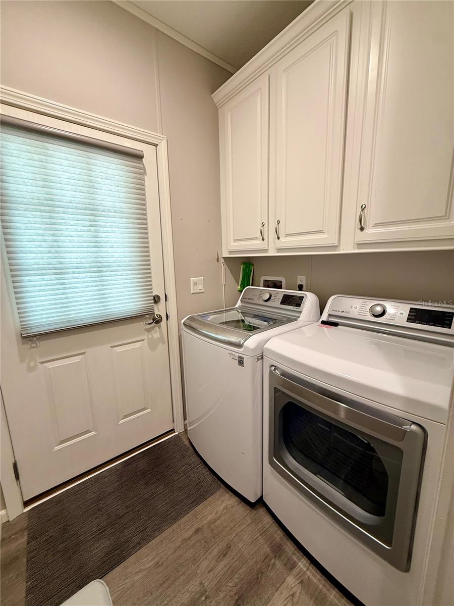 Image 6 of 42 For 34572 Gardenia Drive N