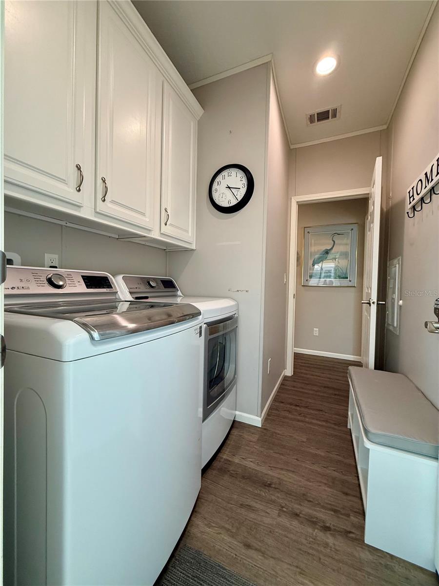 Image 7 of 42 For 34572 Gardenia Drive N