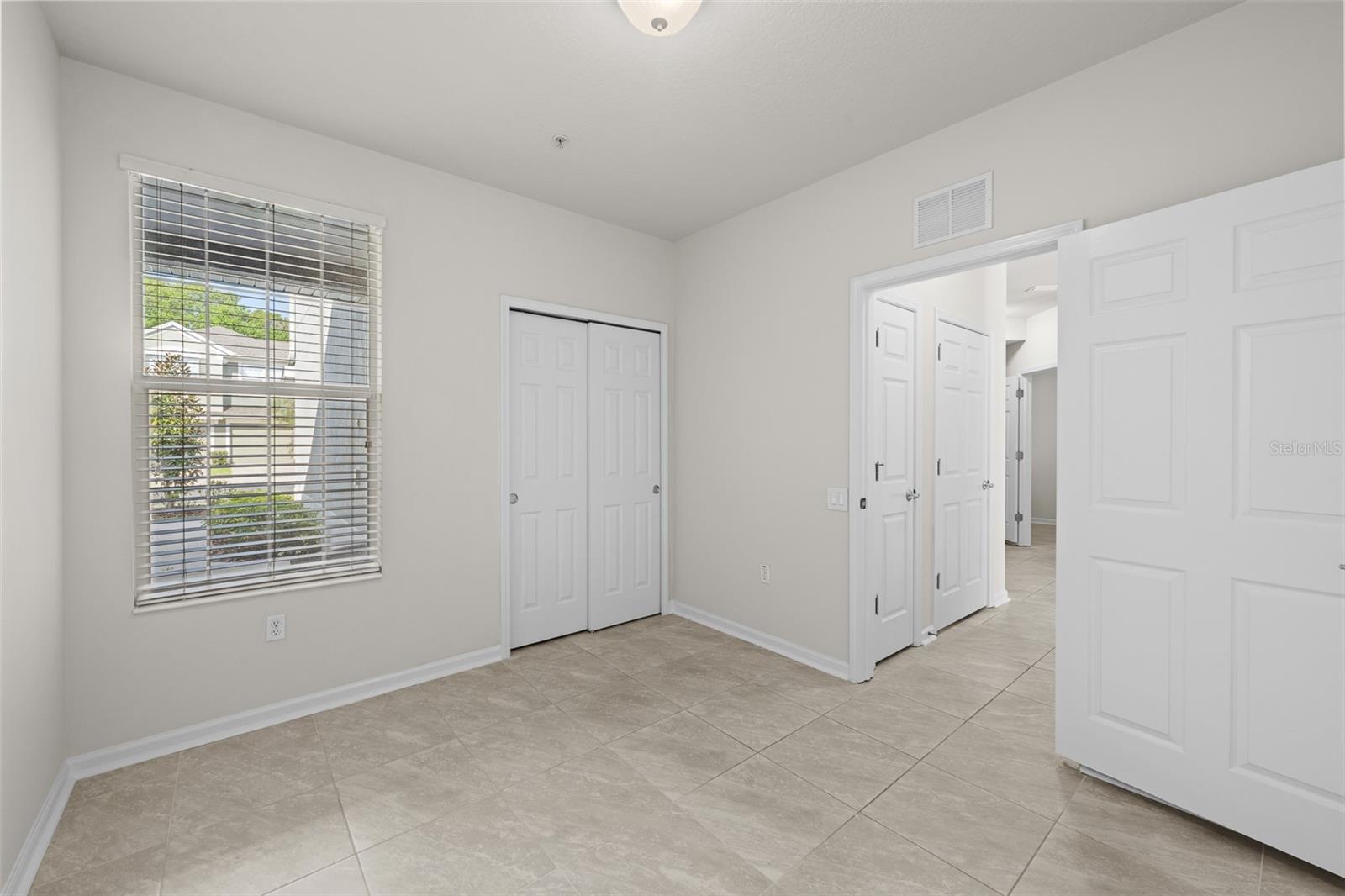 Image 13 of 44 For 2158 River Turia Circle