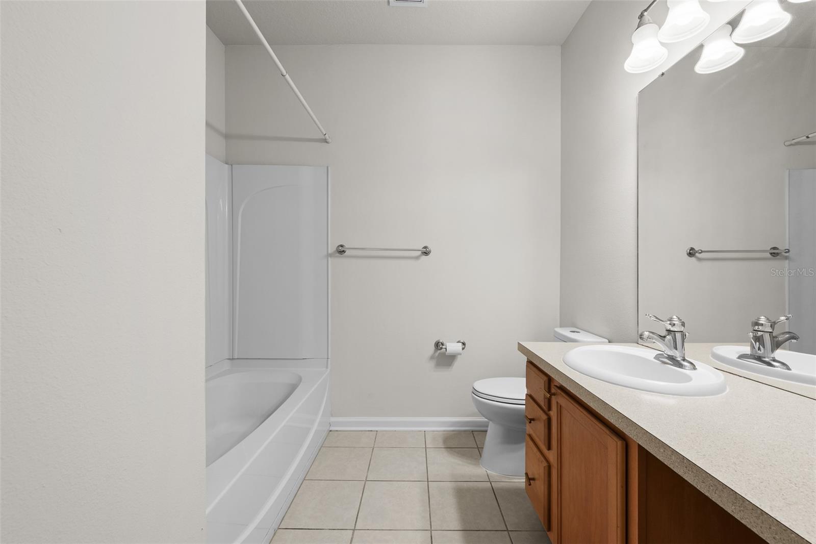 Image 14 of 44 For 2158 River Turia Circle