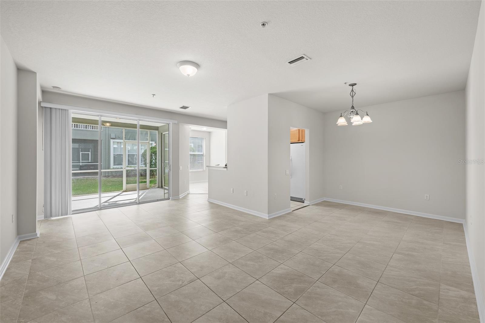 Image 18 of 44 For 2158 River Turia Circle