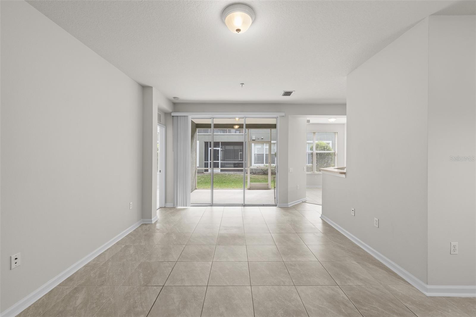 Image 21 of 44 For 2158 River Turia Circle